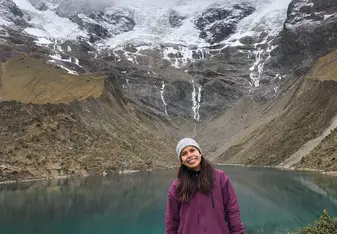 One of my favorite activities in Cusco was Humantay Lake with a beautiful view of the snowy mountains and pure water lake.