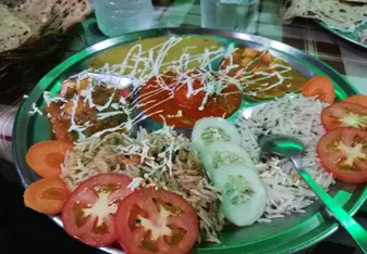 Thali for dinner to Agra