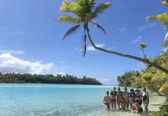 Volunteer in The Cook Islands