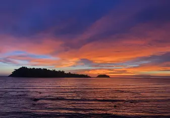 Sunset in Koh Chang, our training location 