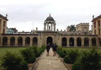 Queen's College
