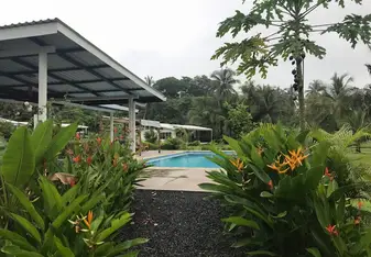 beach accommodations