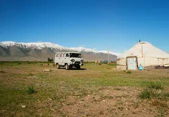 Traditional Homestay and Transportation Out West