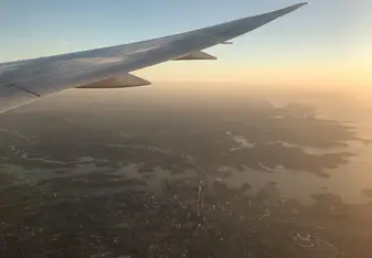 Landing at Sydney Airport