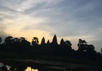 Angkor Wat at sunrise (5:30/6 am!)
