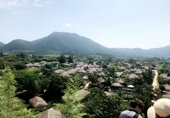 The lovely view from a traditional Korean folk village 