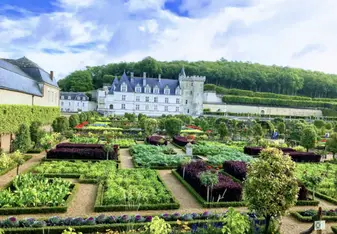 One of the beautiful château’s they took us to!