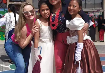 Quintiliano Sánchez School - principal & kids