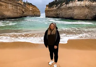 Loch Ard Gorge, along the Great Ocean Road tour. 