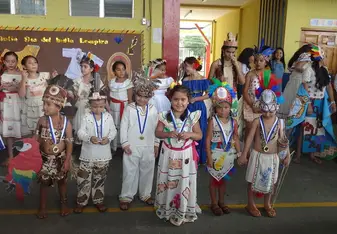 Kids of kinder and elementary School Celebrating our National Indian Day.