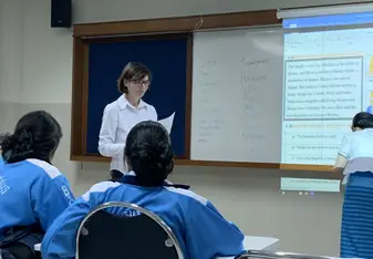 Eliciting the language topic with my students