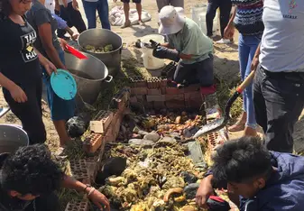 Making Pachamanca
