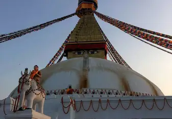 Boudha Stupa, the center of the Boudha neighborhood