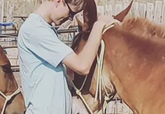 Lovely picture of me petting the mule Bamba