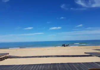 It is a picture which describes the beauty of the Balestrate Beach