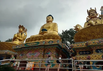 A historical and cultural photo of a popular temple.