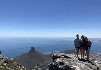Mara hiking