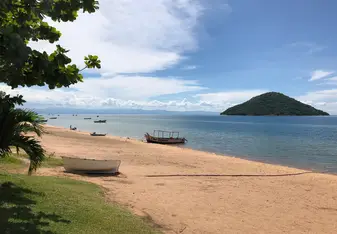 The beautiful scenery in Cape Maclear