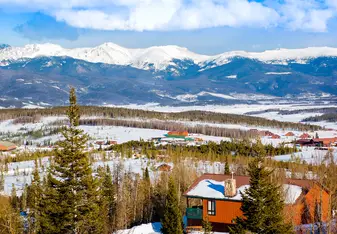 5,000-acre property 