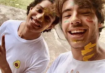 Me and my friend Garth (South Africa-Mexico), it does not matter where you’re from, the only thing that matters is to create new friendships, happiness is a universal language.