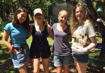 School volunteer group in Costa Rica wildlife sancutary