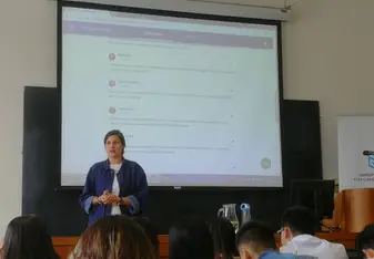 Really nice teacher with the warmest smiles