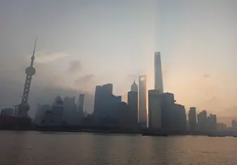 Sunrise at the bund