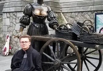 Me in front of the Molly Malone Statue
