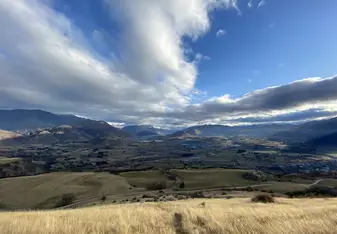 A picture of Arrowtown, New Zealand