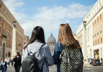 Students looking at the Vatican in background