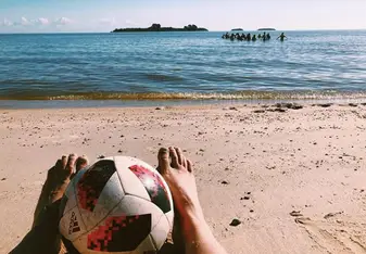 Best Working Holidays for UK Citizens