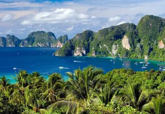 Land of Smiles, Nature, TEFL