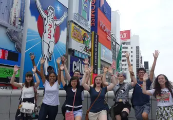 CET students in Dotonbori