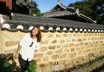 Kyung J.