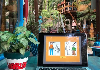 Learning spanish in Balsa Surf Camp