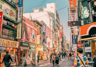 Teach English with Travel and Teach Recruiting 