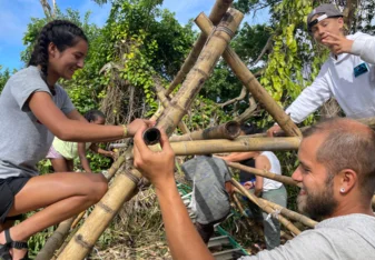 students doing alternative construction 