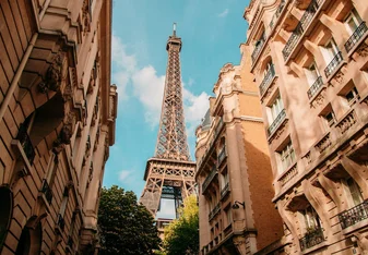 Intern Abroad in Paris, France with Sage Corps!	