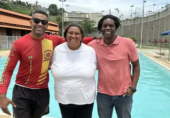“Vila Olimpica Da Gamboa” staff