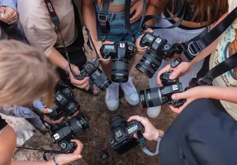 Using state-of-the-art video, audio and photography technologies