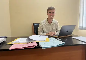 Meet Louis, a vibrant young man from France with a passion for law and a heart for humanitarian and environmental aid.   As a law and economics student, Louis is taking a year off to discover Africa and make a difference in the lives of its incredible people. He’s currently interning in Malawi, where he’s learning from experienced lawyers who are driving real change on the ground. While expanding his CV, Louis is also immersing himself in the local culture, trying delicious dishes like chambo and nsima, and