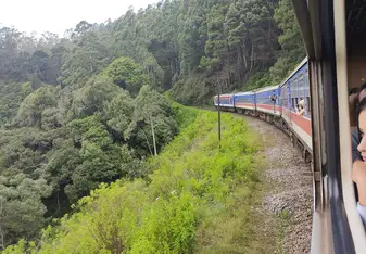 train in Sri Lanka