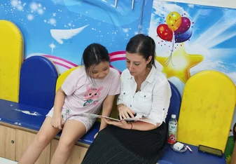 Volunteer in Vietnam