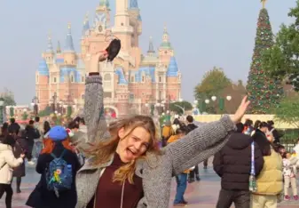  Disney Land  with The Fewer Things