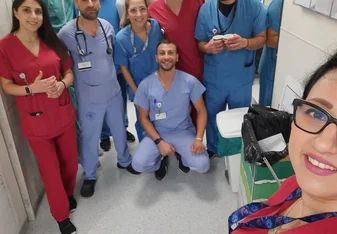 Volunteering at the ER 