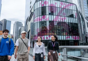 EF students walking outside the EF school in Shibuya Crossing