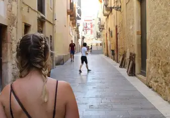 Exploring the streets of Tarragona on an IES study journey