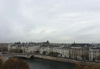 Une vue de la Seine du Musée du Monde Arabe