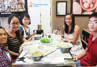 Enjoying dinner with SE staff and local buddies