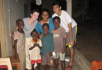 Group of volunteers in Ghana